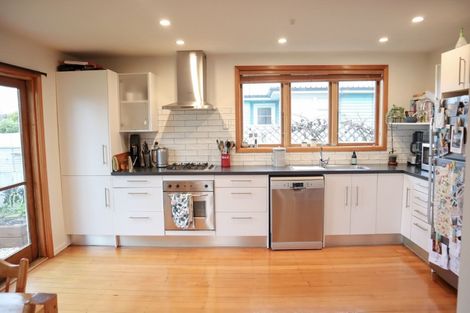 Photo of property in 38 Richards Avenue, Papanui, Christchurch, 8053