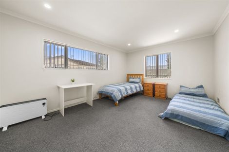 Photo of property in 46b Russell Road, Manurewa, Auckland, 2102