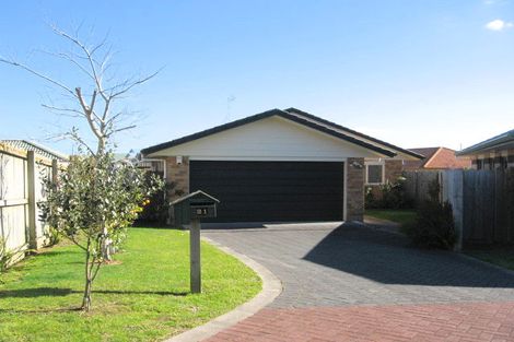 Photo of property in 21 Emmerdale Avenue, Papakura, 2110