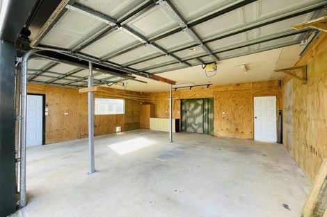 Photo of property in 320 Fitzgerald Road, Drury, 2577