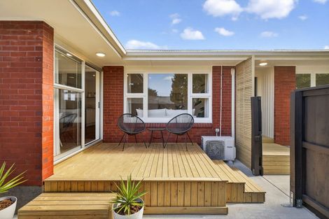 Photo of property in 2/64 Roberta Drive, Somerfield, Christchurch, 8024