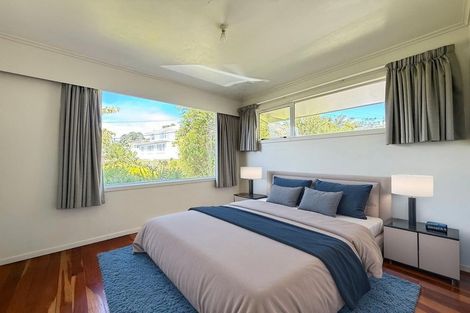 Photo of property in 6 Link Road, Newlands, Wellington, 6037