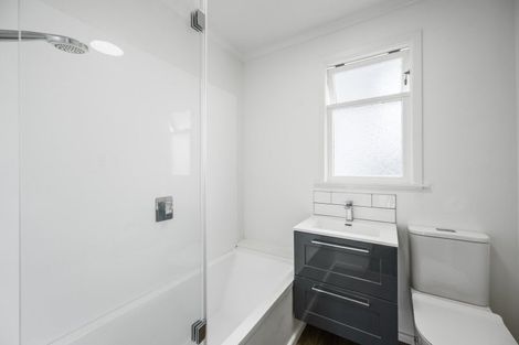 Photo of property in 108 Lumsden Road, Akina, Hastings, 4122