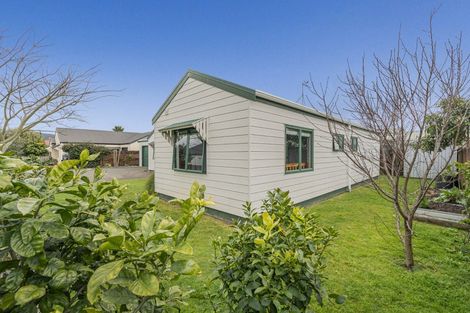 Photo of property in 7 Cholmondeley Crescent, Whitianga, 3510