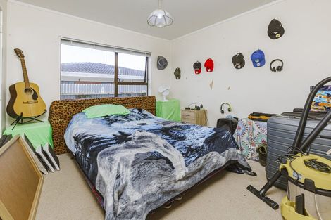 Photo of property in 2b Roys Road, Weymouth, Auckland, 2103