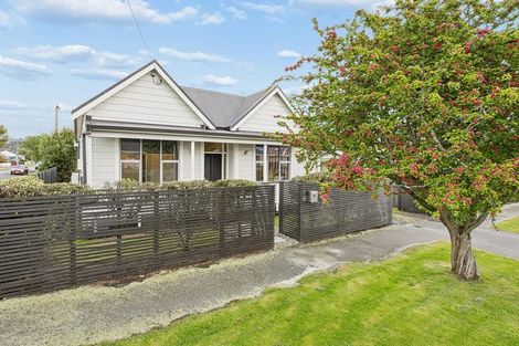 Photo of property in 16 Mills Street, Saint Kilda, Dunedin, 9012