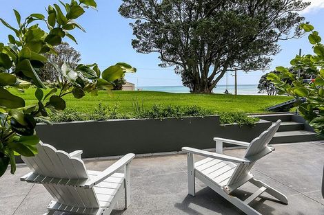 Photo of property in 4/6 Belt Road, Moturoa, New Plymouth, 4310