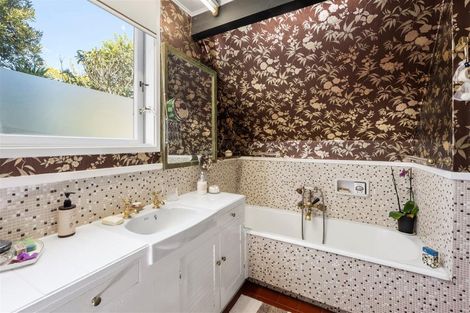 Photo of property in 42 Parawai Road, Ngongotaha, Rotorua, 3010