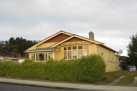 Photo of property in 16 Wyre Street, Kaitangata, 9210