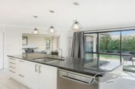 Photo of property in 1 Teal Close, Woolston, Christchurch, 8023