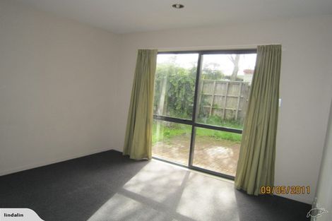 Photo of property in 27a Don Buck Road, Massey, Auckland, 0614