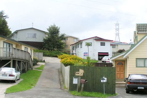 Photo of property in 7 Frosses Place, Massey, Auckland, 0614