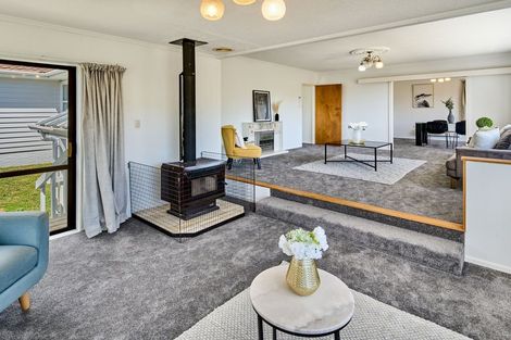 Photo of property in 37 Pembroke Street, Tawa, Wellington, 5028