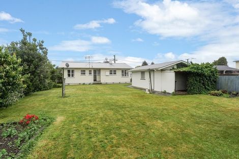 Photo of property in 9 Armagh Street, Levin, 5510