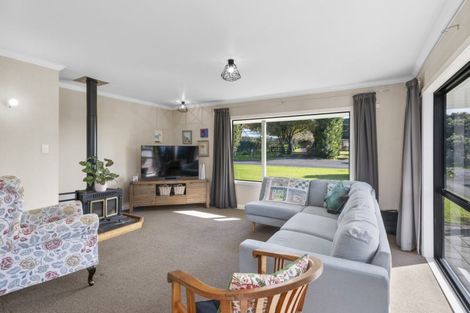 Photo of property in 220 Plummers Point Road, Whakamarama, Tauranga, 3172