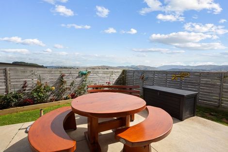 Photo of property in 174 Navigation Drive, Whitby, Porirua, 5024