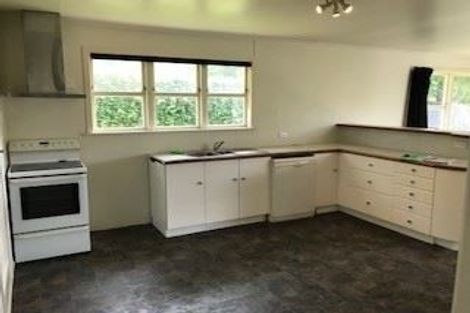 Photo of property in 72 Blakeborough Drive, Forrest Hill, Auckland, 0620