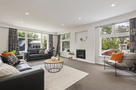 Photo of property in 6 Hughes Avenue, Hokowhitu, Palmerston North, 4410