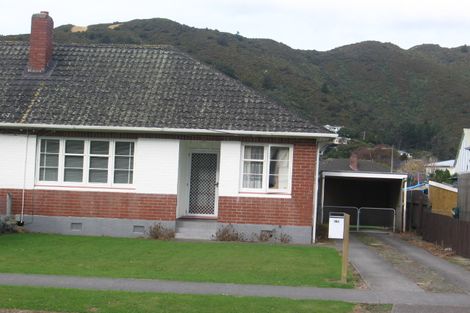 Photo of property in 184-185 Cambridge Terrace, Fairfield, Lower Hutt, 5011