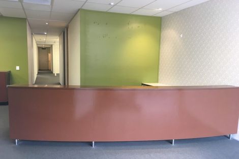 Photo of property in 4/9 Broderick Road, Johnsonville, Wellington, 6037