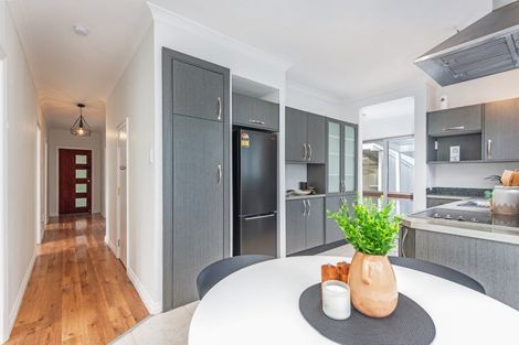 Photo of property in 84 Fitzroy Street, Terrace End, Palmerston North, 4410