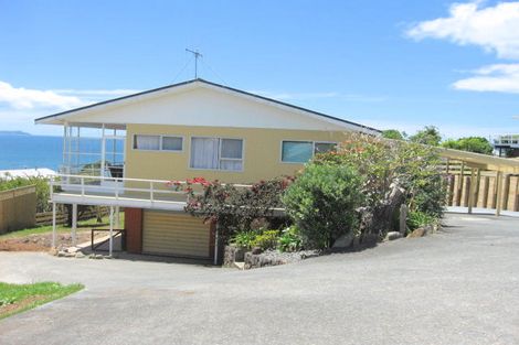 Photo of property in 22 Seaview Road, Cable Bay, 0420
