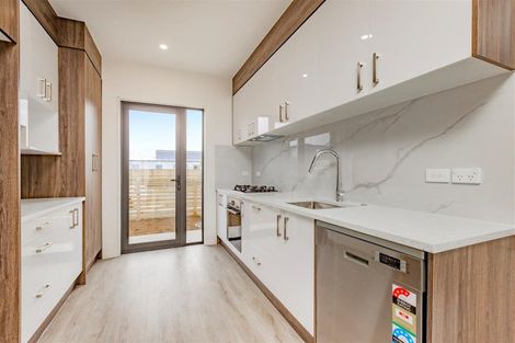 Photo of property in 8 Corporal Street, Papakura, 2110