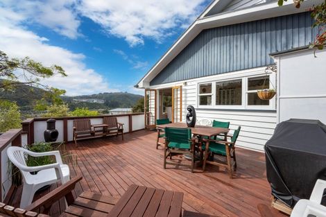 Photo of property in 68 Holborn Drive, Stokes Valley, Lower Hutt, 5019