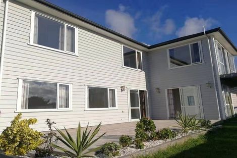 Photo of property in 21 Spyglass Street, Red Beach, 0932