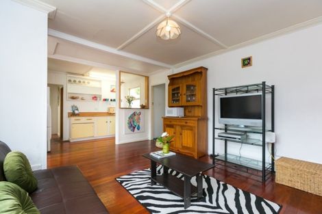 Photo of property in 3 Dorset Avenue, Westown, New Plymouth, 4310
