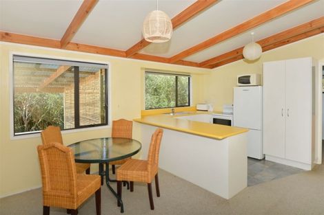 Photo of property in 44 Te Maika Road, Ngunguru, Whangarei, 0173