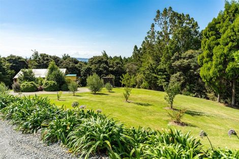 Photo of property in 168 Massey Road, Waipu, 0582