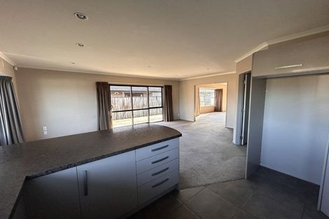 Photo of property in 189a Pacific Drive, Fitzherbert, Palmerston North, 4410