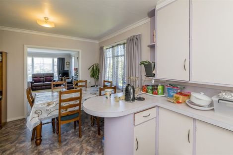 Photo of property in 2 William Street, Levin, 5510