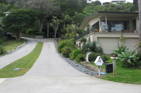 Photo of property in 79 De Luen Avenue, Tindalls Beach, Whangaparaoa, 0930