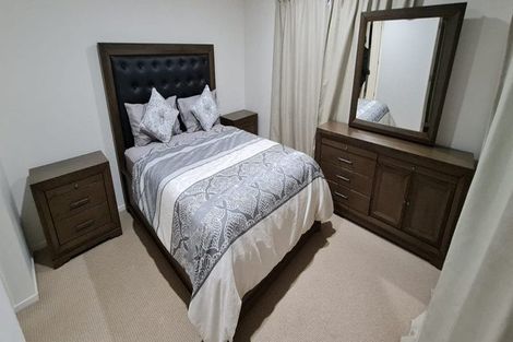 Photo of property in 1 Mandival Avenue, Flat Bush, Auckland, 2019