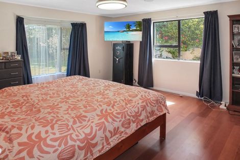 Photo of property in 32 Russell Street, Foxton, 4814