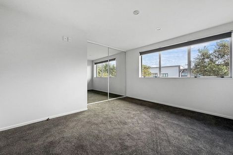 Photo of property in 9/1 Gracechurch Drive, Flat Bush, Auckland, 2016
