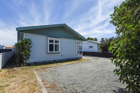 Photo of property in 1/60 Tahunanui Drive, Tahunanui, Nelson, 7011