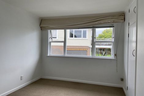 Photo of property in 9 Acacia Road, Torbay, Auckland, 0632