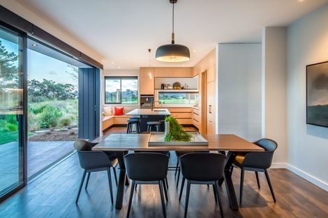 Photo of property in 8 Seven Oaks Drive, Kinloch, 3377