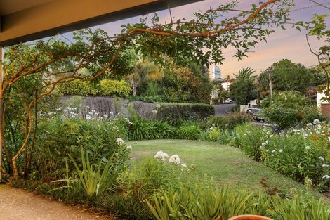 Photo of property in 38 Harley Close, Hauraki, Auckland, 0622