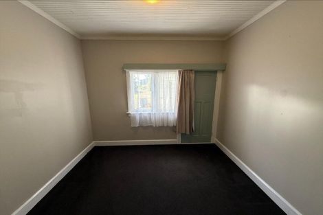 Photo of property in 8 Gurr Place, Aramoho, Whanganui, 4500