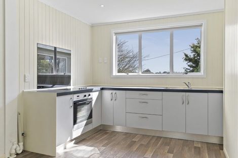 Photo of property in 8 Hydro Road, Burgess Park, New Plymouth, 4371