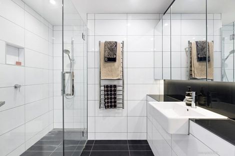 Photo of property in 905/1 Market Lane, Wellington Central, Wellington, 6011