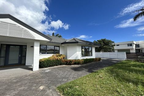 Photo of property in 16 Palm Beach Boulevard, Papamoa Beach, Papamoa, 3118