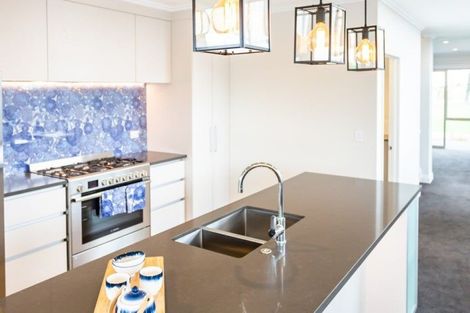 Photo of property in 19 Holmes Hanover Lane, Halswell, Christchurch, 8025