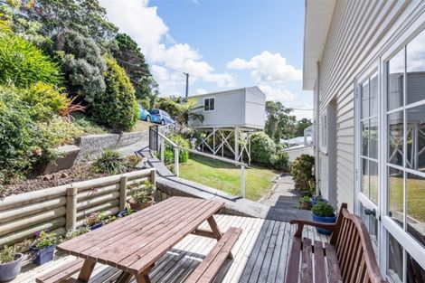 Photo of property in 16 Dominion Park Street, Johnsonville, Wellington, 6037