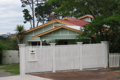 Photo of property in 14 West View Road, Westmere, Auckland, 1022