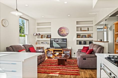 Photo of property in 32 Jackson Street, Saint Kilda, Dunedin, 9012